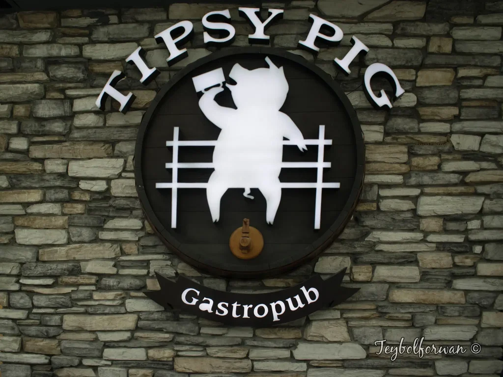 Tipsy-Pig-Menu